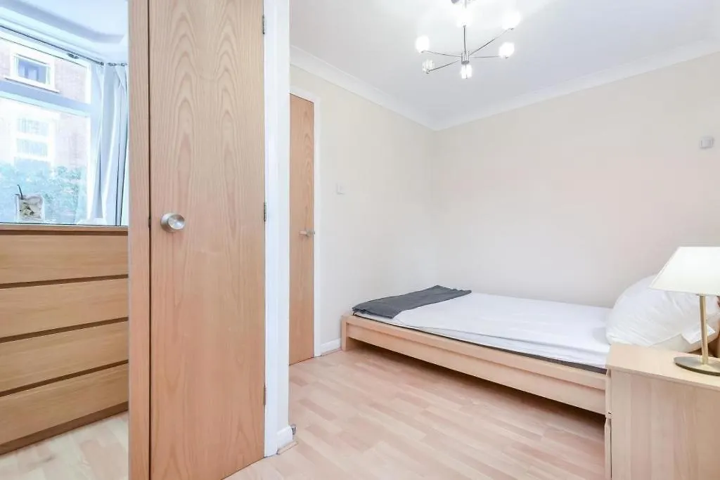 Daire 1 Bedroom Flat In Canada Water Londra Birleşik Krallık
